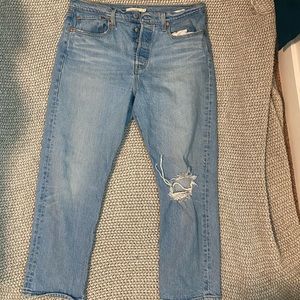Womens high rise straight Levi jeans